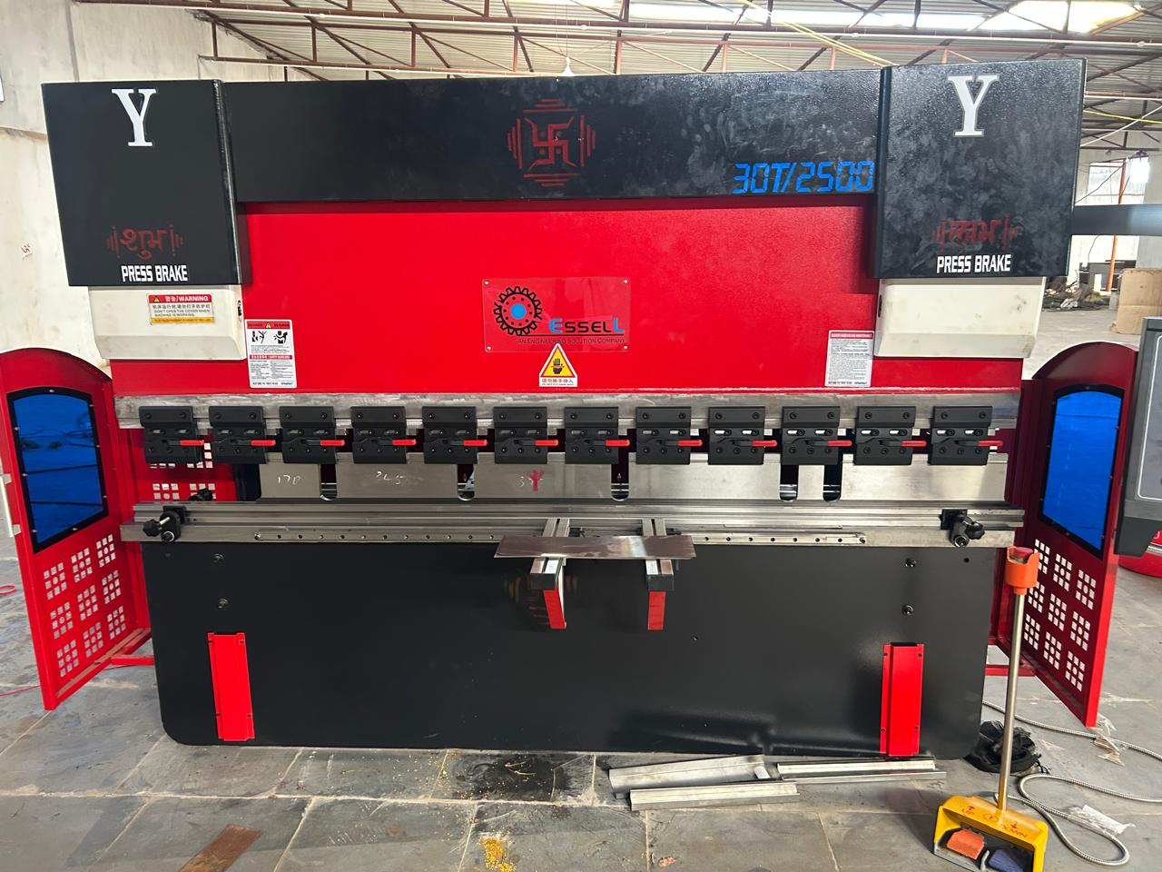 NC Hydraulic Plate Bending Machine 2 PRESS BRAKE MACHINE PRICE