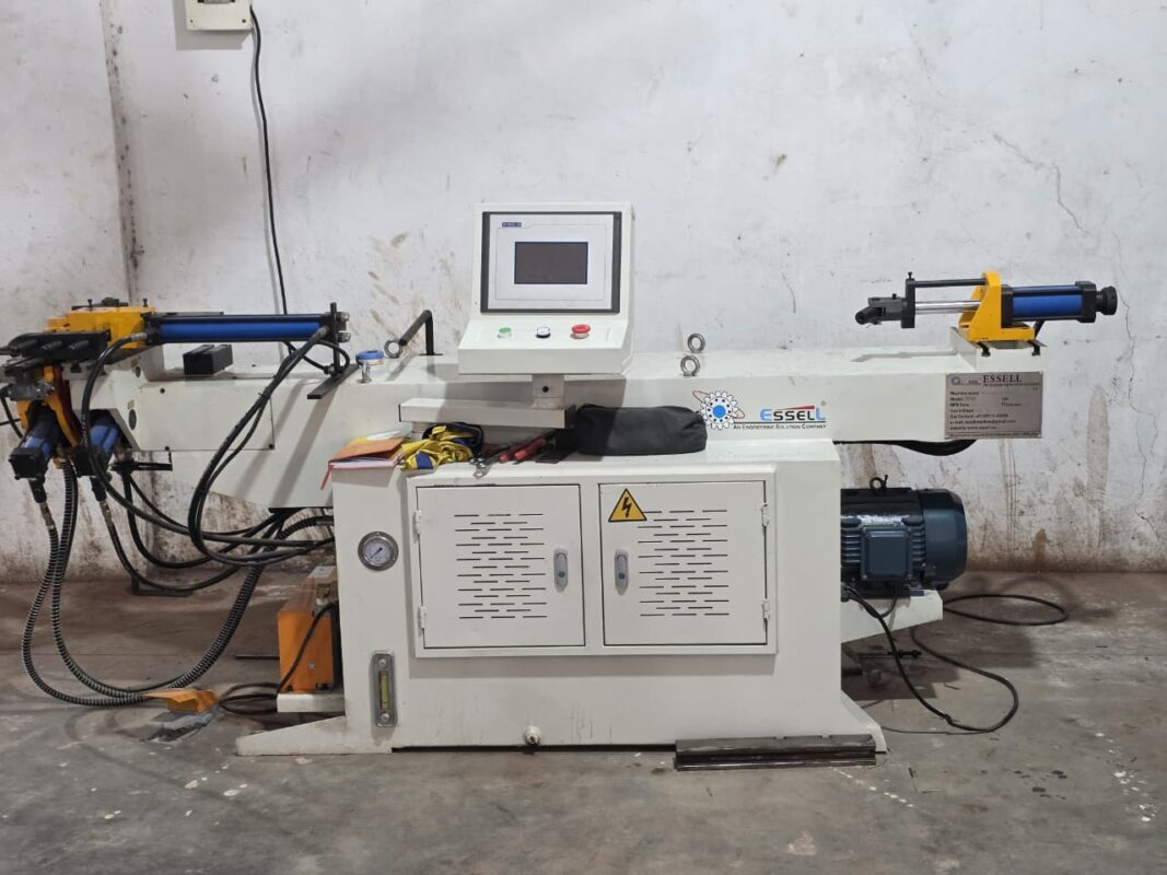 NC PIPE BENDING MACHINE